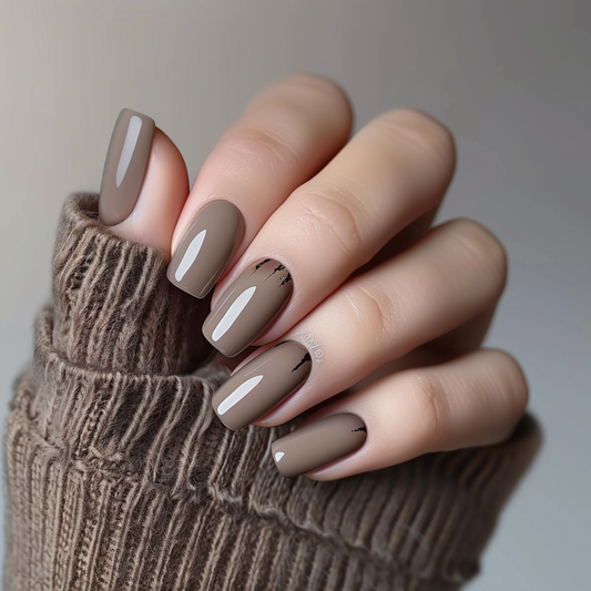 Simple DIY Taupe Nail Art at Home